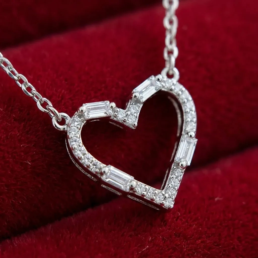 Collier AURA