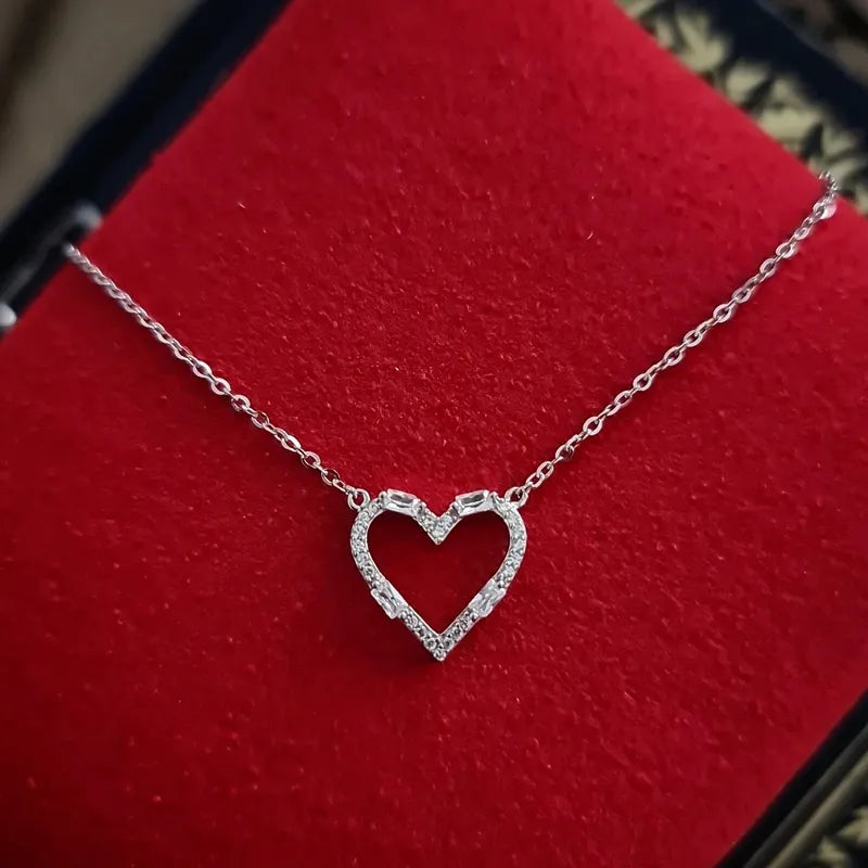 Collier AURA