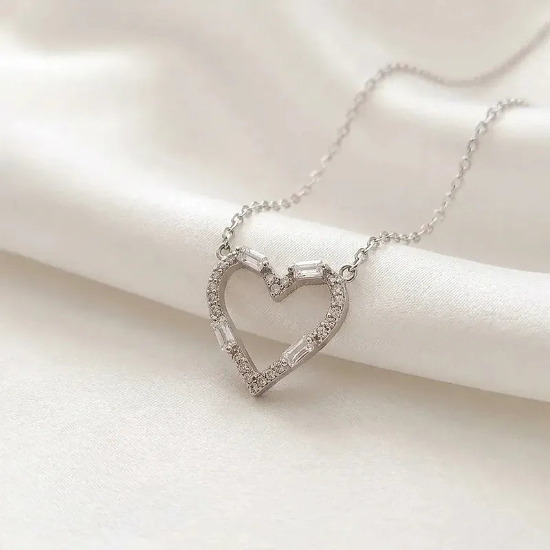 Collier AURA