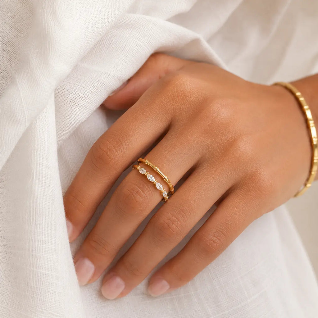 Anillo Liora