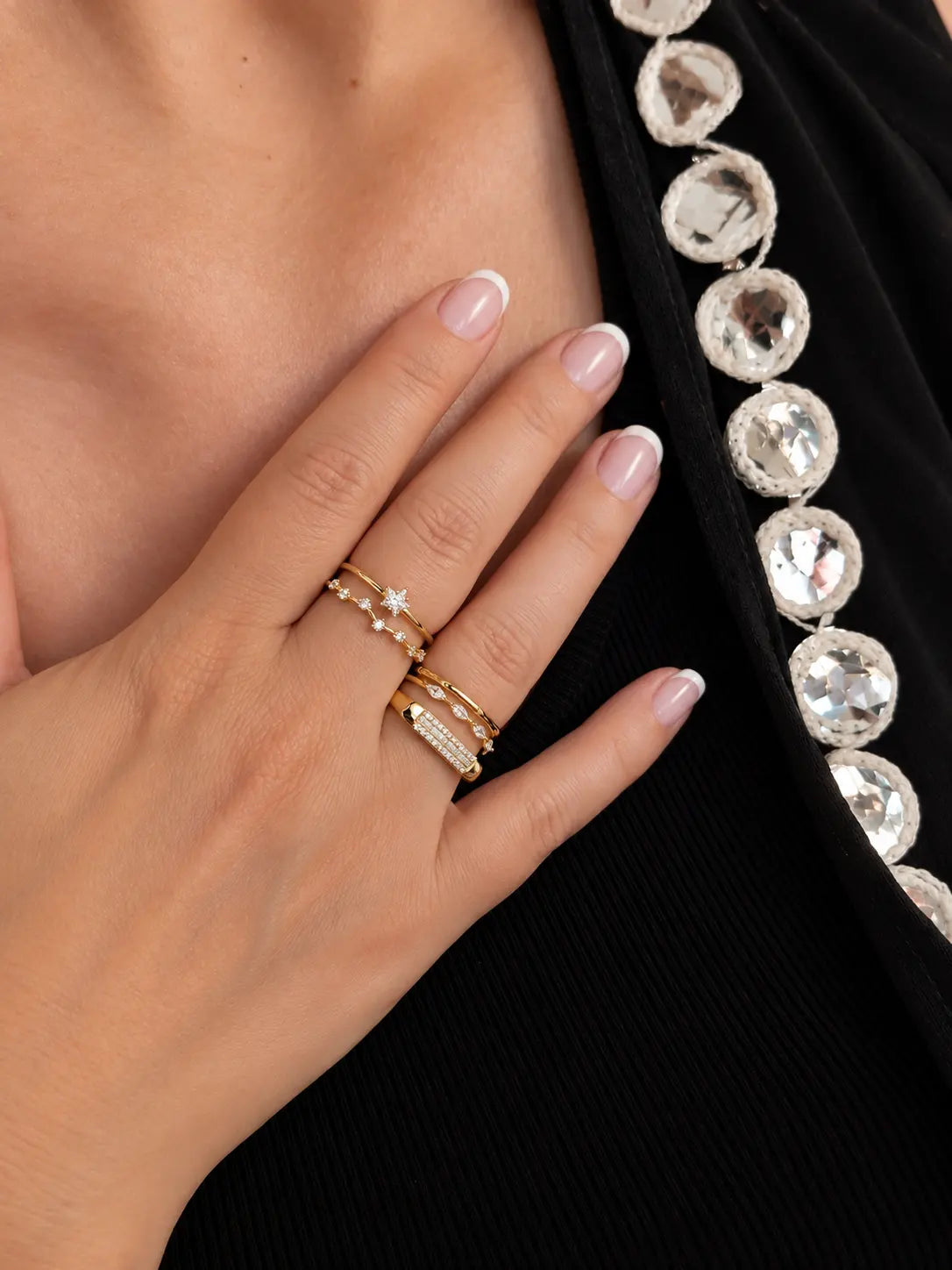 Anillo Liora